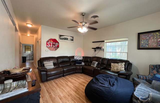547 Crow St., Stephenville, TX 76401 photos photos