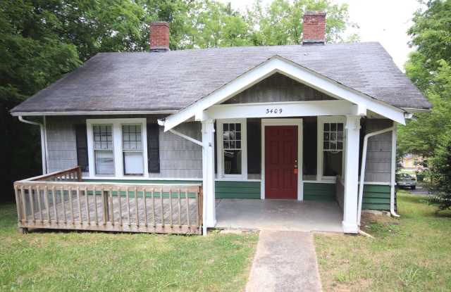 3409 Taylor Street - 2/1 With Updated Kitchen! Vouchers Accepted! photos photos