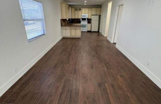 445 Maddock Street, West Palm Beach, FL 33405 Gallery 3