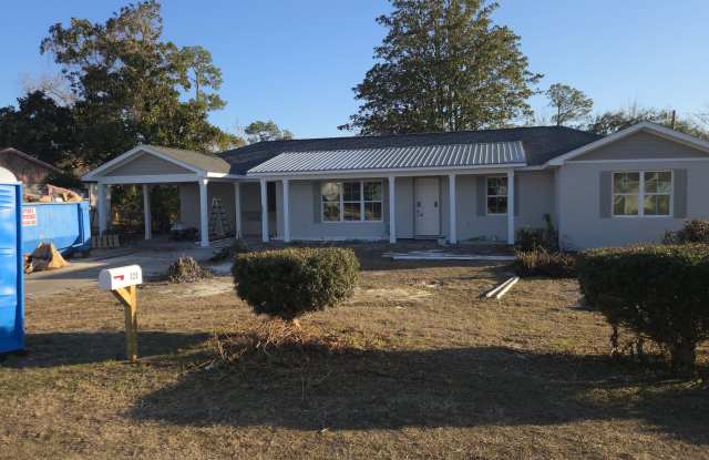 320 Avenue D photos photos