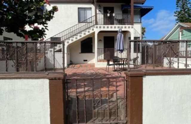 Charming Old Town Retreat | 2 Bed • 1 Bath | Prime San Diego Location Gallery 2