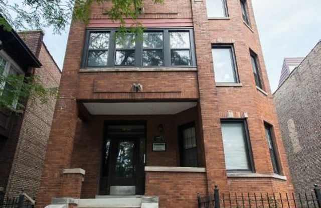 1431 W Addison St 2 Gallery 2