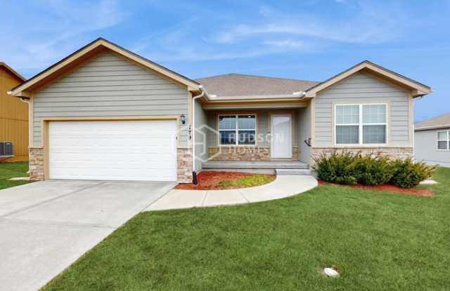 729 South Cherry Street photos photos