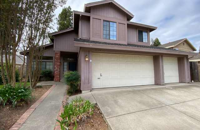 Spacious 2-Story in Laguna Park Village photos photos