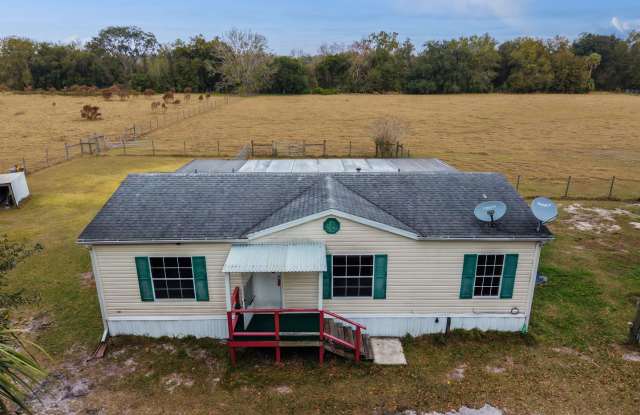 Private Country Farm Retreat on Approximately 25 Acres. photos photos