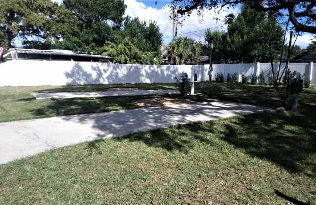 2112 Roselawn Dr, Holiday, Fl, 34691 (Right land) Gallery 3