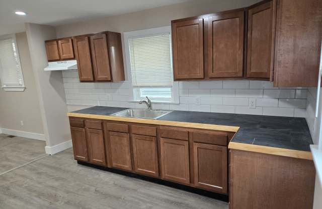 3228 West Kentucky Street - 3228 West Kentucky Street, Louisville, KY 40211 3228 West Kentucky Street - 3228 West Kentucky Street, Louisville, KY 40211