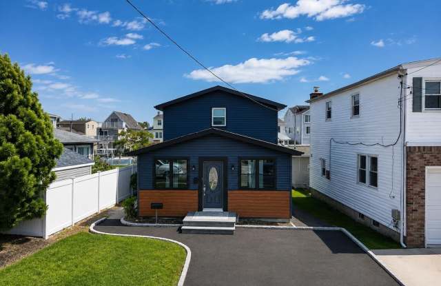 55 Alhambra Road Gallery 1