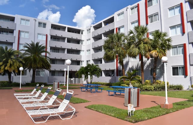 Suncoast Place Gallery 3