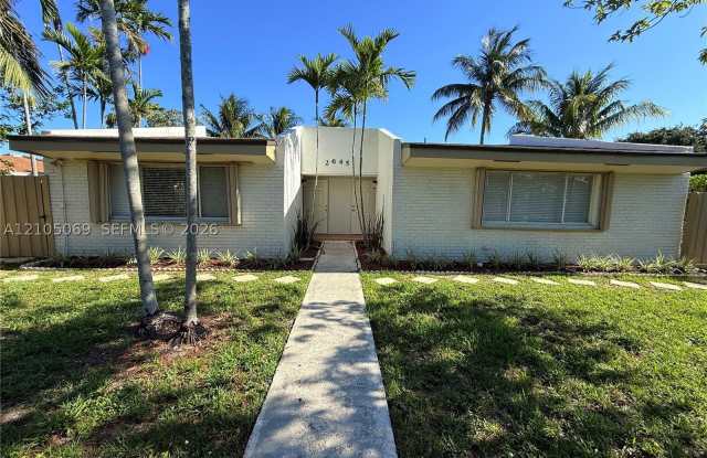 2645 Riverland Dr Gallery 1