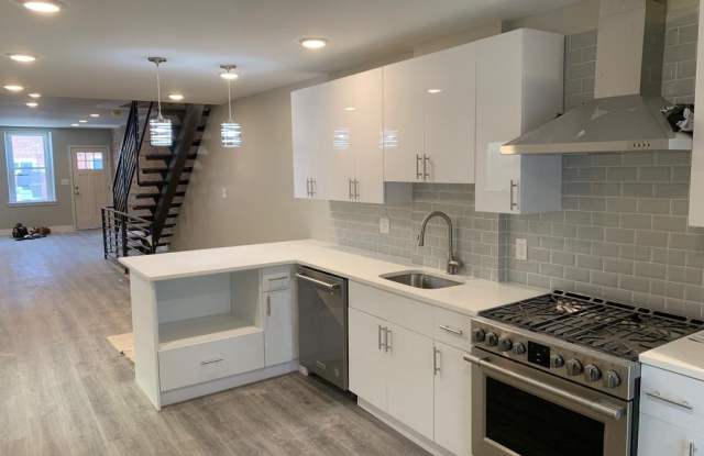 Stunning home in the desirable Point Breeze neighborhood of Philadelphia! Gallery 3