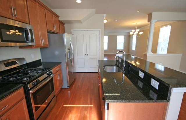 9401 Eddy Line Gallery 4