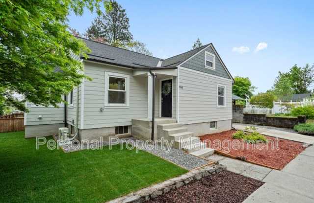 1346 NW Couch St photos photos