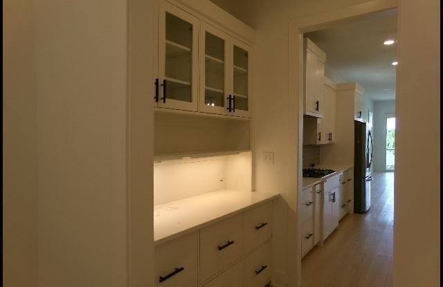 73 Tournay Circle Gallery 4