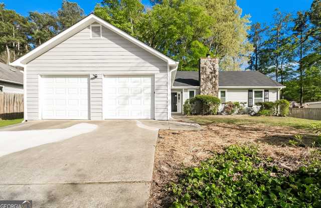 6598 River Glen - 6598 River Glen Drive, Riverdale, GA 30296