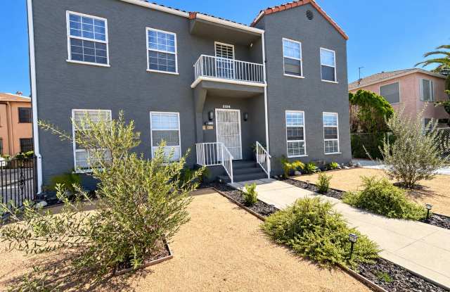 2126 Ridgeley Drive Gallery 1