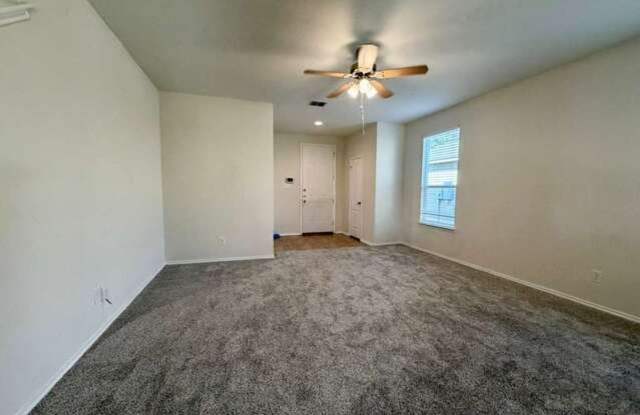 FOR RENT - Comfort & Convenience Near Alamo Ranch Gallery 3