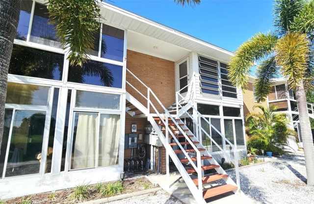 3586 CAPE HAZE Drive Gallery 2
