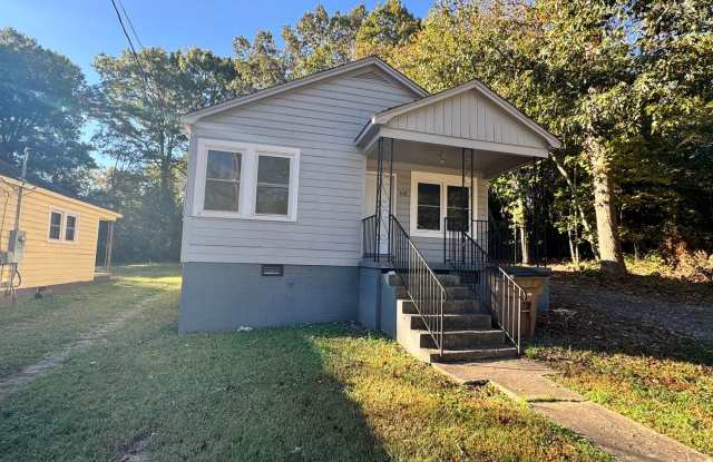 (PAINTING / CLEANING - to still be completed) 2/1 within walking distance to uptown Shelby photos photos