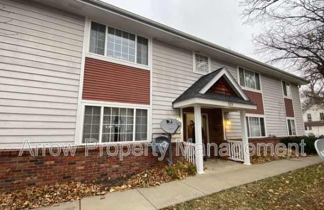 525 Oak Road photos photos