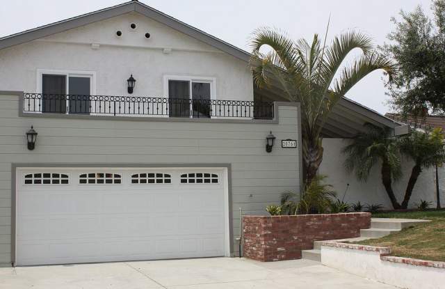20761 Mission Ln - 20761 Mission Lane, Huntington Beach, CA 92646