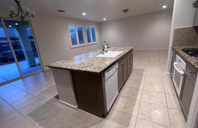 4014 Heritage Lane photos photos