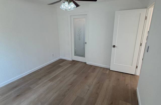 23837 Welby Way #1/2 Gallery 4