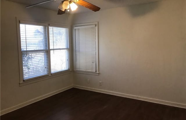 406 Stages Dr Gallery 2
