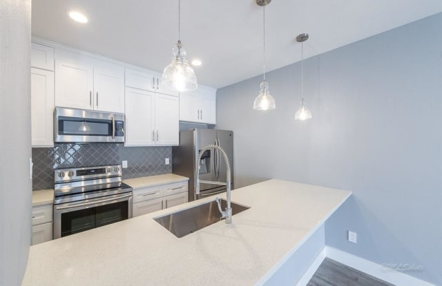 300 Wilcrest Drive - 300 Wilcrest Drive, Houston, TX 77042