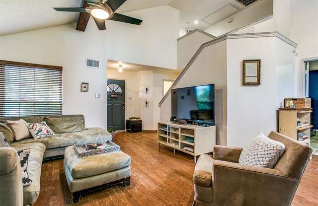 3837 Beaumont Lane Gallery 4