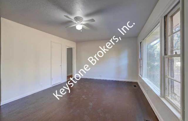 1752 Upper River Rd. Gallery 3