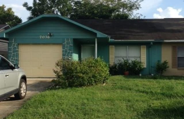7036 Blue Earth Court Orange - 7036 Blue Earth Court, Pine Hills, FL 32818