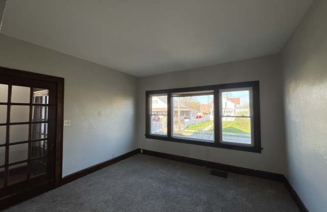 1128 Irving Place - Lower Gallery 2