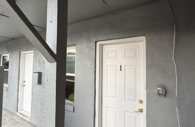 224 Park Avenue - 224 Park Avenue, Manteca, CA 95337