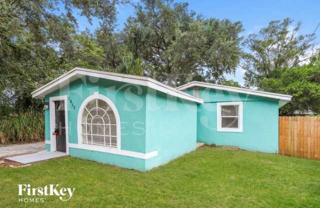 2017 East Okaloosa Avenue - 2017 East Okaloosa Avenue, Tampa, FL 33604