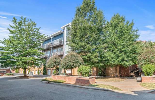 (Coming Soon) Move-in Ready 1 Bedroom Condo In Southend with garage photos photos