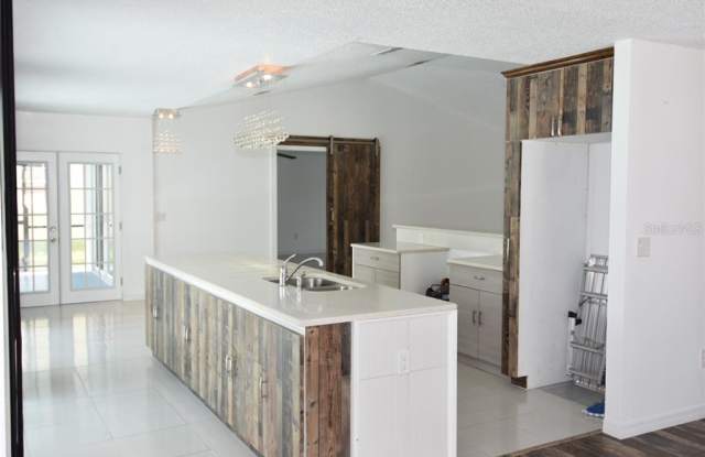 1261 W PORTILLO DRIVE Gallery 4