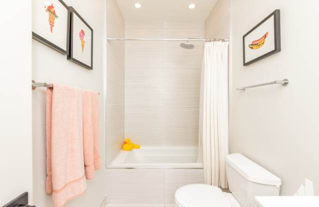 1944 W Crystal St - 1944 West Crystal Street, Chicago, IL 60622