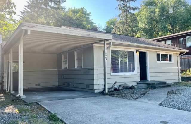 Charming 2-Bedroom Home in Burien photos photos