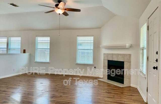 706 Stewart Drive Gallery 3