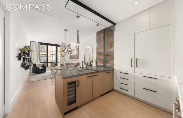 438 East 12th Street - 438 East 12th Street, New York City, NY 10009 438 East 12th Street - 438 East 12th Street, New York City, NY 10009