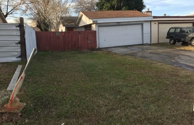 1311 Bayou - 1311 Bayou Street, San Antonio, TX 78245