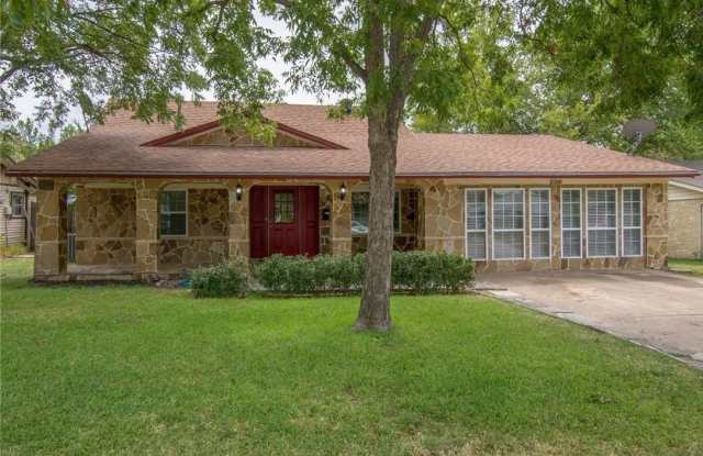 2310 Ridgedale Drive Gallery 1