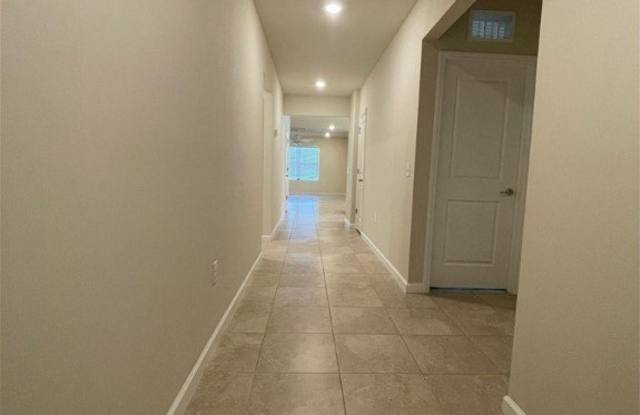 16045 Beachberry Drive Gallery 2
