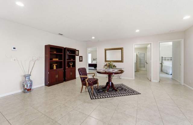 5562 REYNOLDS Road Gallery 2