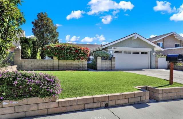 25042 WILKES photos photos