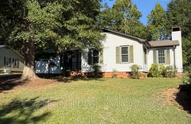 204 Chickamauga Lane Gallery 2