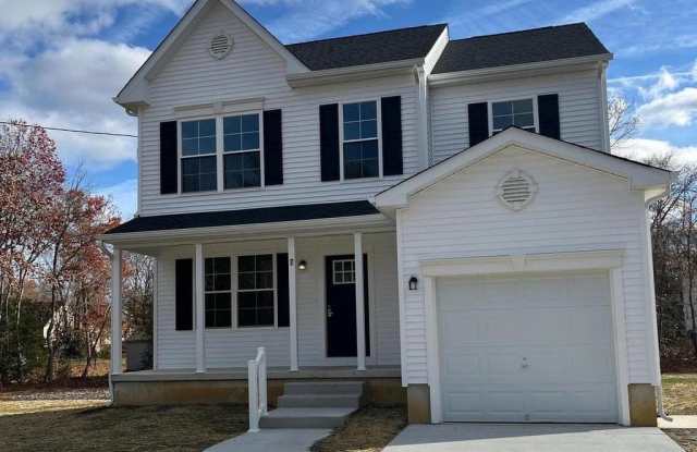 7 MALONEY AVENUE - 7 Maloney Avenue, Berlin, NJ 08009