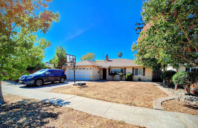 COMING SOON! Beautiful Single Story House w/Low Maintenance Yards  In-unit Laundry photos photos
