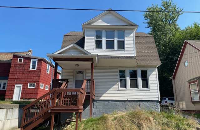 469 Crouse St photos photos
